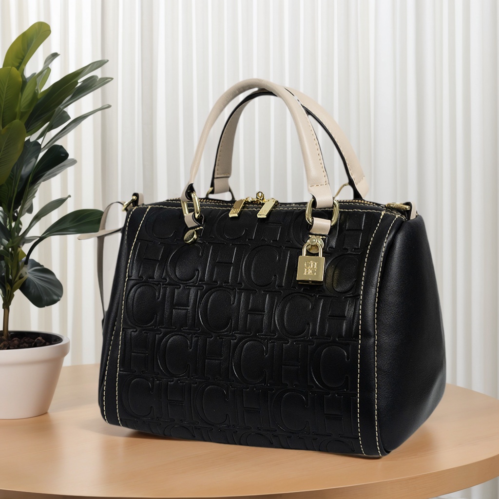 CH  High-quality Leather Class - Women Bags In Sale 评论和价格